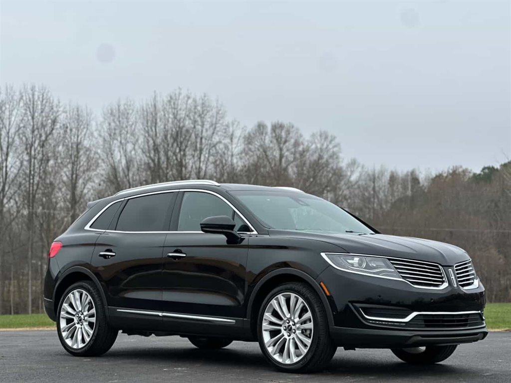 2016 Lincoln MKX Reserve's photo
